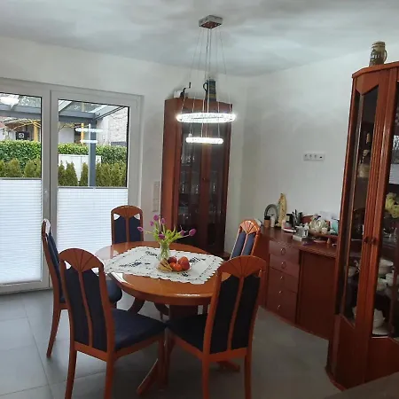 Grosszuegige Mit Terrasse Apartment Oberbrechen