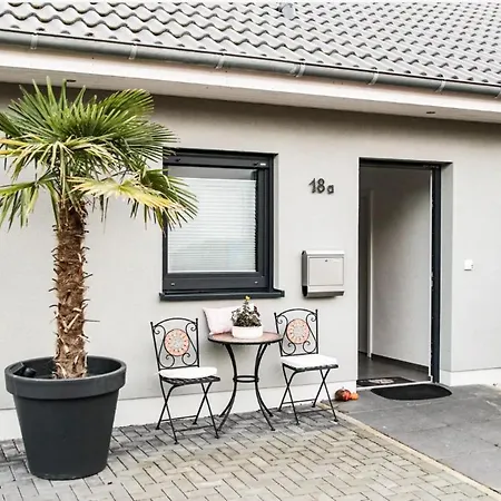 Grosszuegige Mit Terrasse *