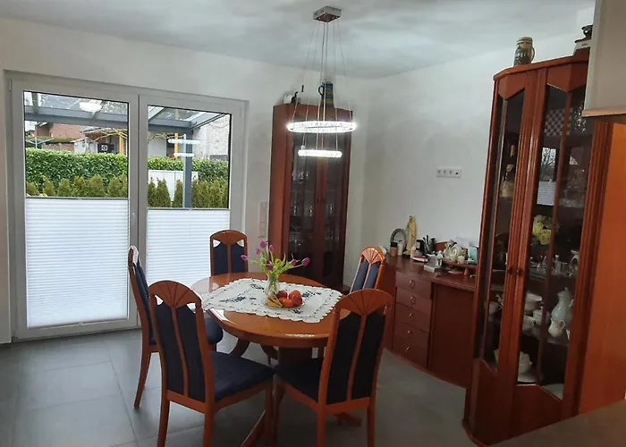 Großzügige Mit Terrasse Apartment Oberbrechen