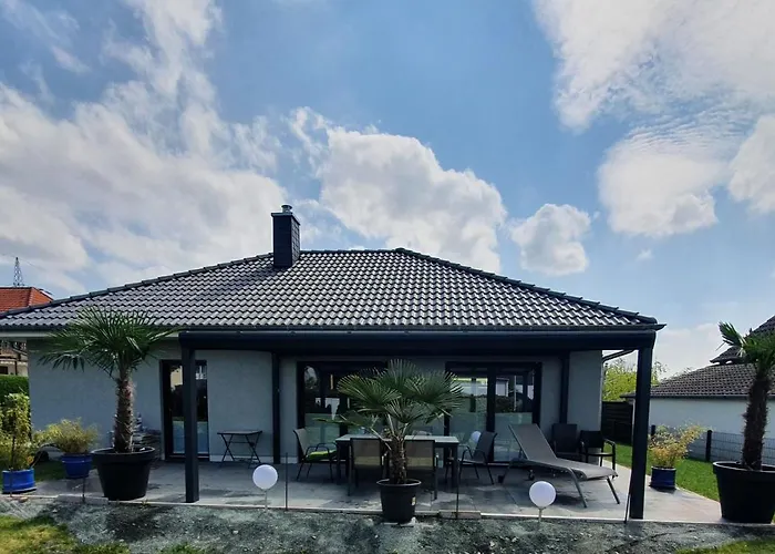 Apartment Großzügige Mit Terrasse