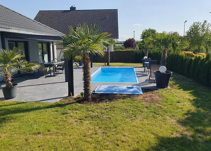 Großzügige Mit Terrasse Oberbrechen