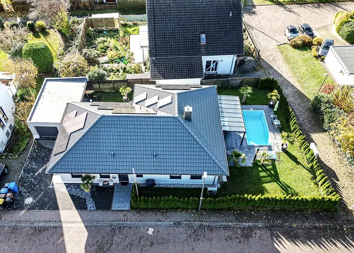 Apartment Großzügige Mit Terrasse