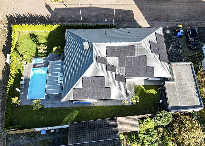 Großzügige Mit Terrasse Apartment Oberbrechen